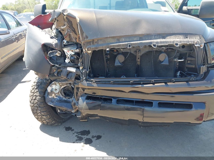 2008 Toyota Tundra VIN 5TBBV54138S509365 IAAI salvage auction — FRONT END, Salvage (Ohio), sold $2,650 on 2026-07-28 (photo 6)