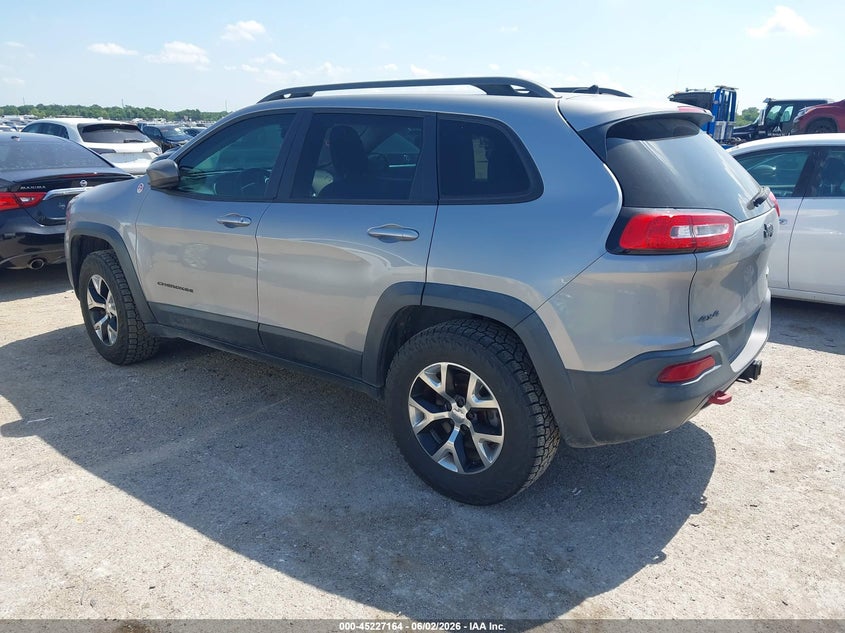 2014 Jeep Cherokee VIN 1C4PJMBS3EW180919 IAAI salvage auction — SIDE, Salvage Title, sold $1,350 on 2026-07-09 (photo 3)