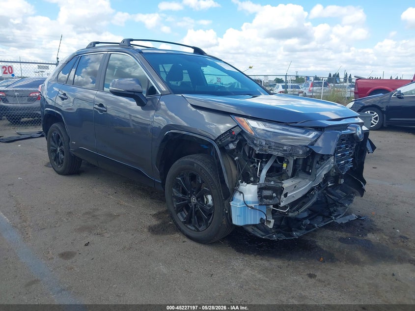 2024 Toyota Rav 4 VIN 2T3T6RFV5RW071898 IAAI salvage auction — FRONT END, Salvage Title, sold $12,600 on 2026-07-29 (photo 1)