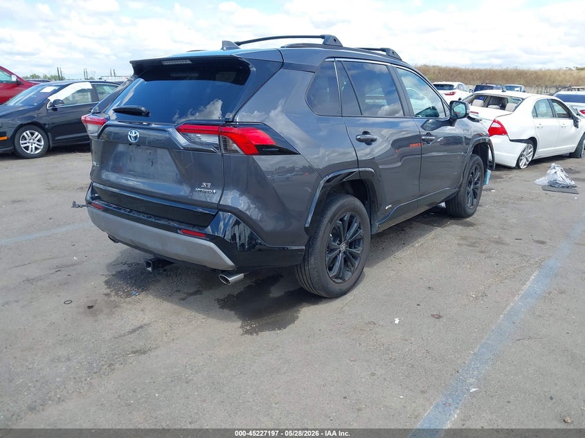 2024 Toyota Rav 4 VIN 2T3T6RFV5RW071898 IAAI salvage auction — FRONT END, Salvage Title, sold $12,600 on 2026-07-29 (photo 4)