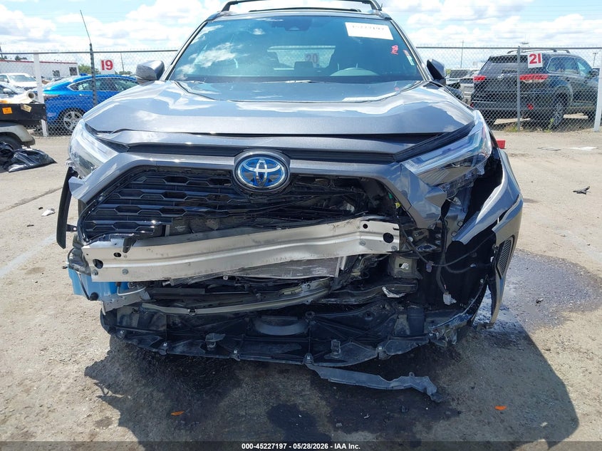 2024 Toyota Rav 4 VIN 2T3T6RFV5RW071898 IAAI salvage auction — FRONT END, Salvage Title, sold $12,600 on 2026-07-29 (photo 6)