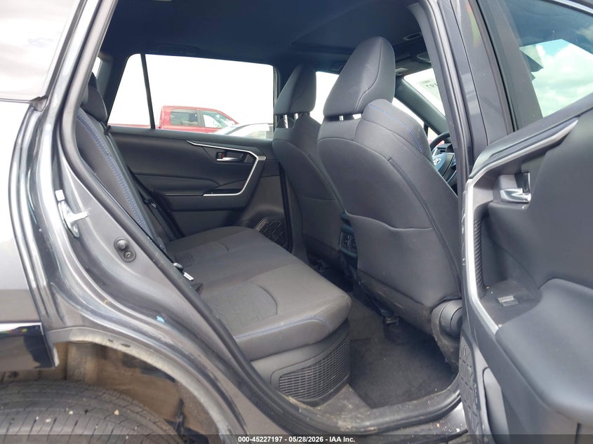 2024 Toyota Rav 4 VIN 2T3T6RFV5RW071898 IAAI salvage auction — FRONT END, Salvage Title, sold $12,600 on 2026-07-29 (photo 8)