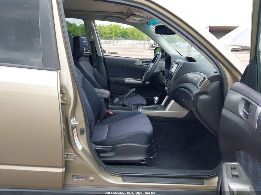 2009 Subaru Forester VIN JF2SH63679H721596 IAAI salvage auction — REAR END, Clear (Tennessee), sold $400 on 2026-07-22 (photo 5)