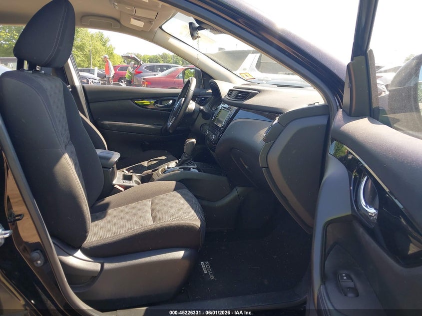 2019 Nissan Rogue VIN JN1BJ1CRXKW622064 IAAI salvage auction — FRONT END, Salvage (New Jersey), sold $2,500 on 2026-07-20 (photo 5)