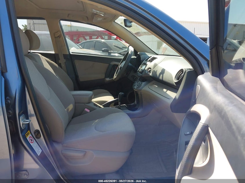 2007 Toyota Rav4 VIN JTMZD31V275032940 IAAI salvage auction — LEFT SIDE, Salvage (Illinois), sold $225 on 2026-07-08 (photo 5)