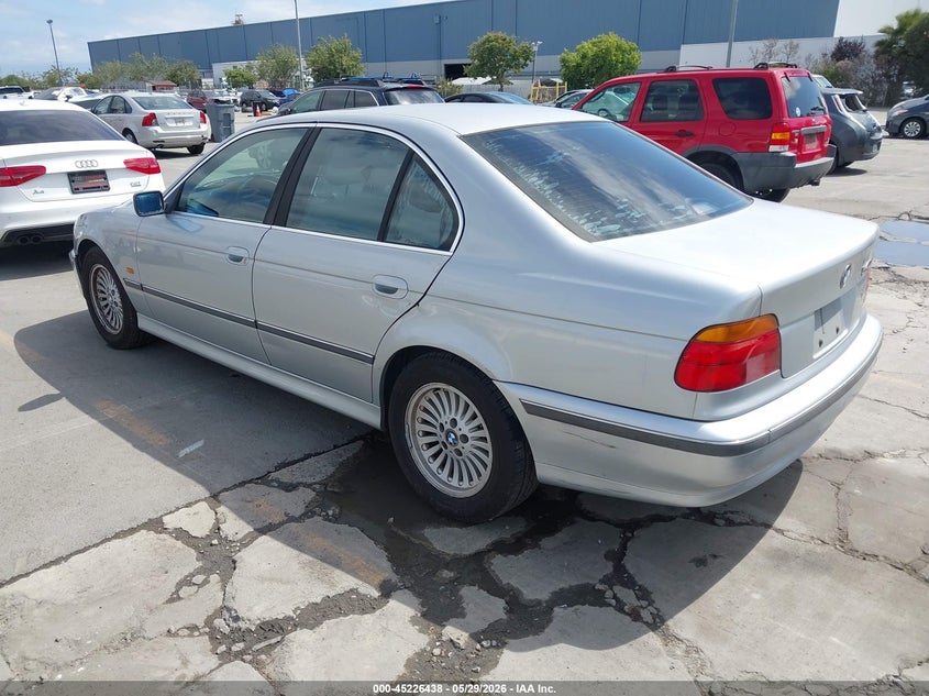1997 BMW 5er VIN WBADE6326VBW57686 IAAI salvage auction — NORMAL WEAR, App For Dup Clear (California), sold $450 on 2026-07-29 (photo 3)