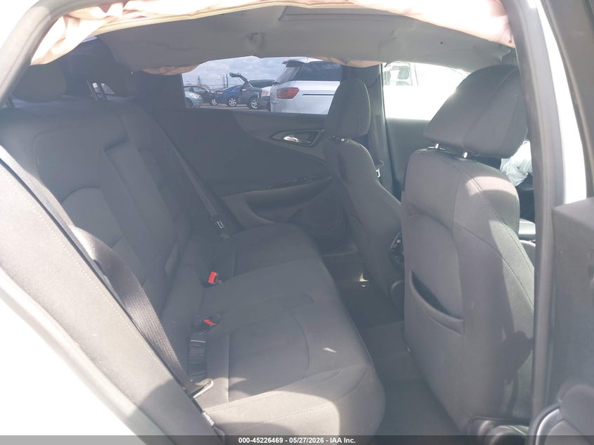 2018 Chevrolet Malibu VIN 1G1ZD5ST7JF128565 IAAI salvage auction — RIGHT SIDE, Salvage Title, sold $850 on 2026-07-22 (photo 8)