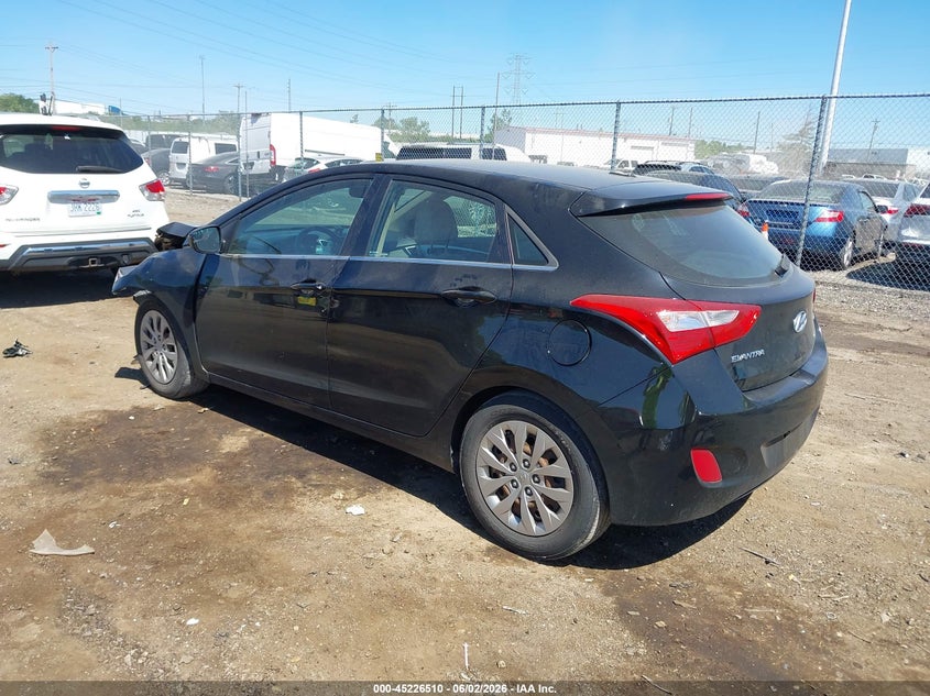 2016 Hyundai Elantra VIN KMHD35LHXGU304524 IAAI salvage auction — FRONT END, Salvage Title, sold $1,300 on 2026-07-16 (photo 3)