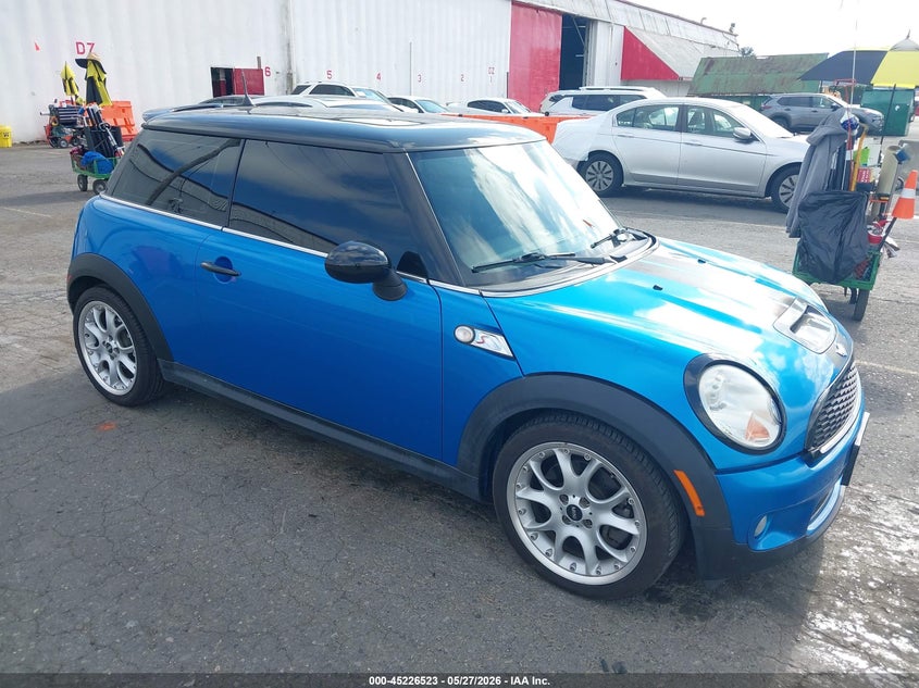 2008 Mini Cooper VIN WMWMF73558TV33839 IAAI salvage auction — FRONT END, Salvage (Oregon), sold $475 on 2026-07-12 (photo 1)
