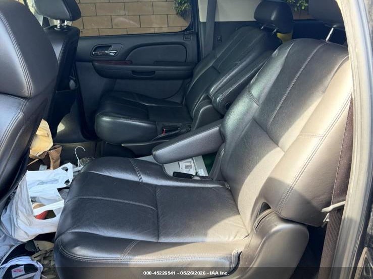 2008 Chevrolet Suburban 1500 VIN 3GNFK16Y28G150259 IAAI salvage auction — NORMAL WEAR, Clear - Dealer Only (California), sold $825 on 2026-07-09 (photo 8)