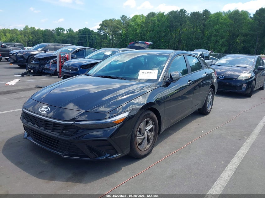 2026 Hyundai Elantra VIN KMHLL4DG5TU171435 IAAI salvage auction — RIGHT SIDE, Salvage Title, sold $6,500 on 2026-07-08 (photo 2)