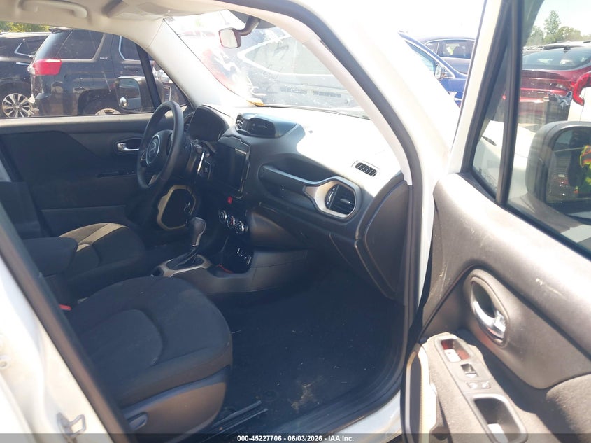 2017 Jeep Renegade VIN ZACCJAAB5HPE61507 IAAI salvage auction — FRONT END, Original (Texas), sold $1,050 on 2026-07-17 (photo 5)