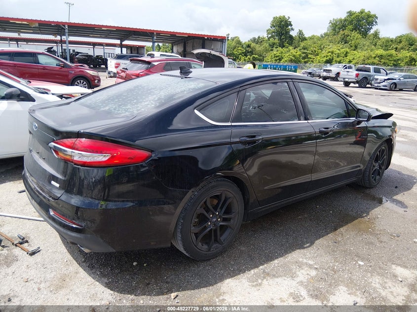 2019 Ford Fusion VIN 3FA6P0HD3KR198188 IAAI salvage auction — FRONT END, Salvage Title, sold $1,500 on 2026-08-01 (photo 4)