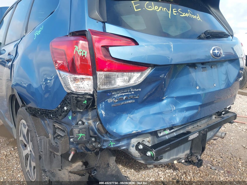 2020 Subaru Forester VIN JF2SKAJC3LH537230 IAAI salvage auction — REAR END, Salvage (Alabama), sold $3,200 on 2026-07-14 (photo 6)