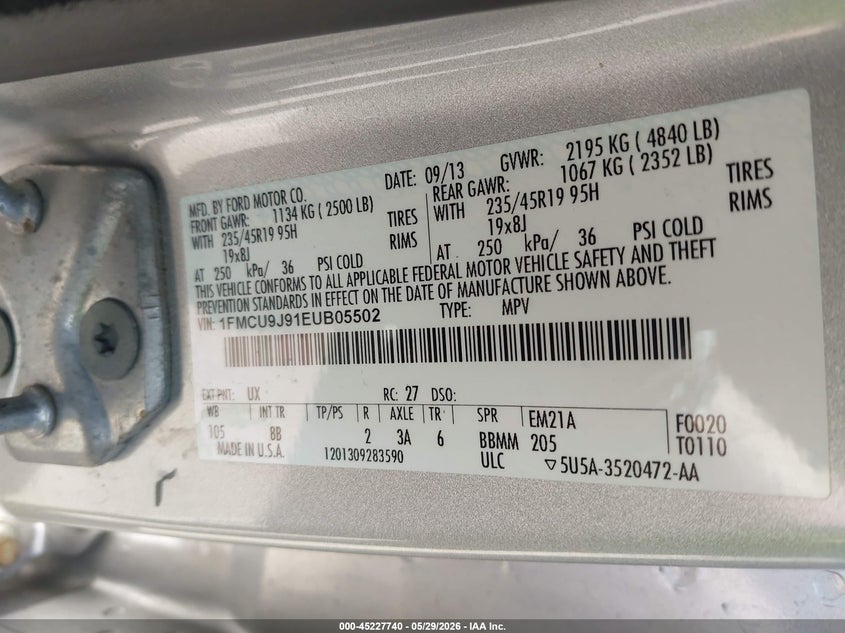 2014 Ford Escape VIN 1FMCU9J91EUB05502 IAAI salvage auction — FRONT END, Salvage (New Jersey), sold $400 on 2026-07-11 (photo 9)