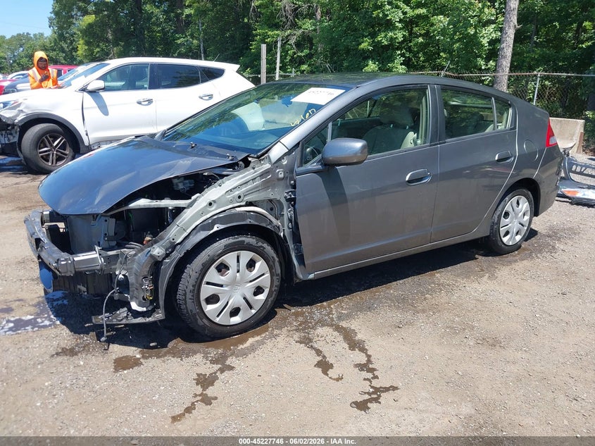 2013 Honda Insight VIN JHMZE2H31DS003291 IAAI salvage auction — FRONT END, Salvage Title, sold $1,100 on 2026-07-22 (photo 2)