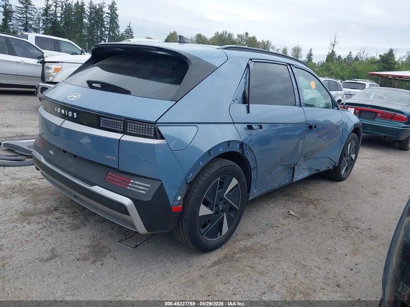 2025 Hyundai Ioniq 5 VIN 7YAKNDDCXSY013289 IAAI salvage auction — BIO HAZARD, Salvage Title, sold $12,500 on 2026-07-16 (photo 4)