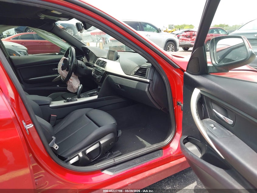 2016 BMW 3er VIN WBA8E1G5XGNU11296 IAAI salvage auction — LEFT FRONT, Rebuildable (Florida), sold $975 on 2026-07-09 (photo 5)