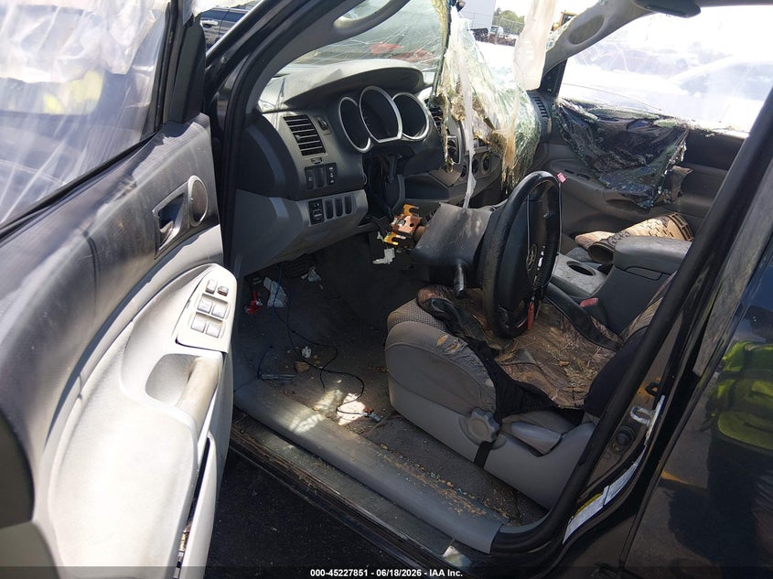 2006 Toyota Tacoma VIN 5TELU42N46Z313837 IAAI salvage auction — ROLLOVER, Salvage (South Carolina), sold $2,700 on 2026-07-08 (photo 5)