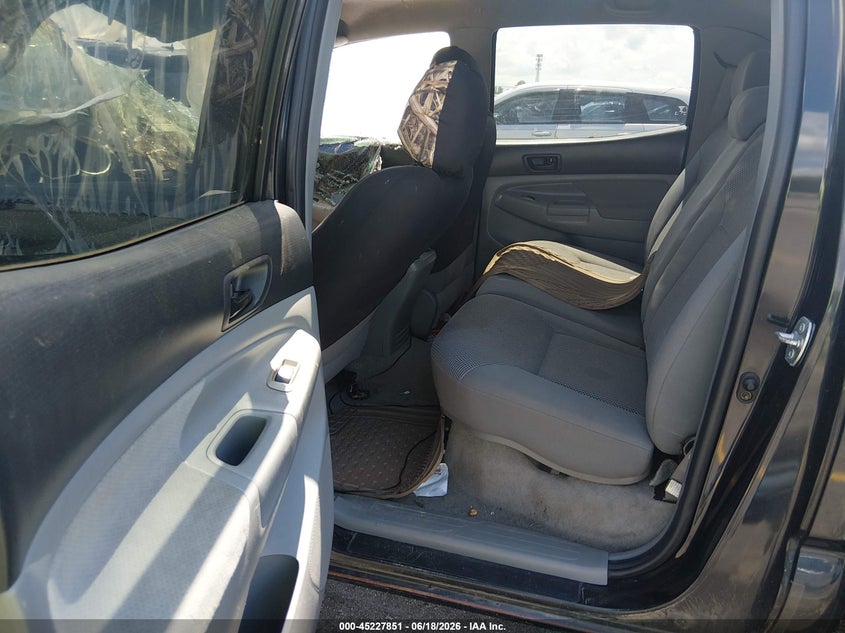 2006 Toyota Tacoma VIN 5TELU42N46Z313837 IAAI salvage auction — ROLLOVER, Salvage (South Carolina), sold $2,700 on 2026-07-08 (photo 8)