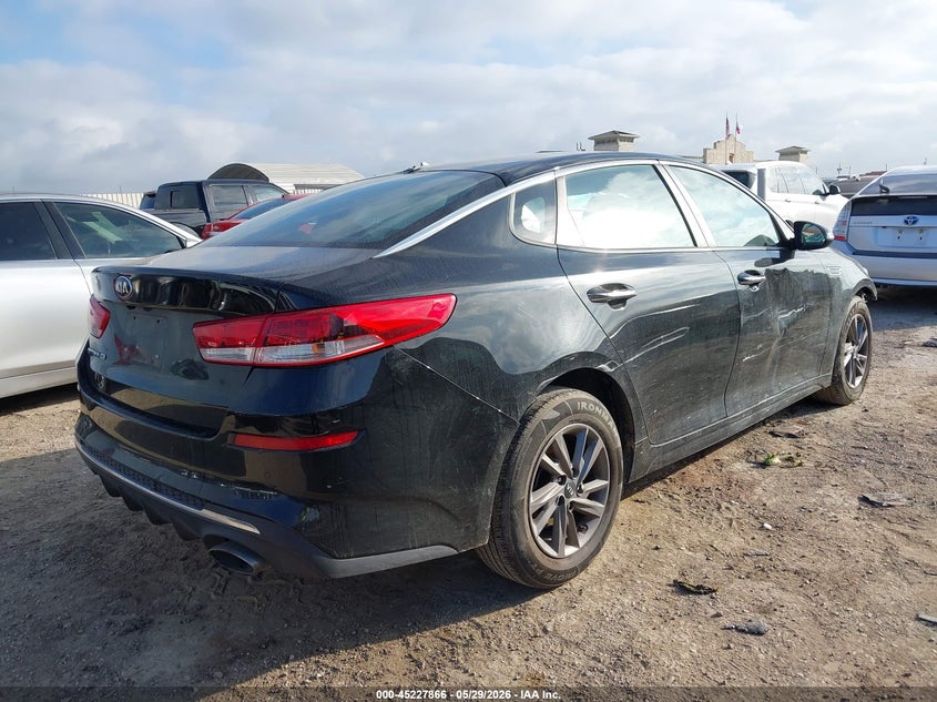 2020 Kia Optima VIN 5XXGT4L38LG414892 IAAI salvage auction — FRONT END, Salvage Title, sold $1,400 on 2026-07-20 (photo 4)
