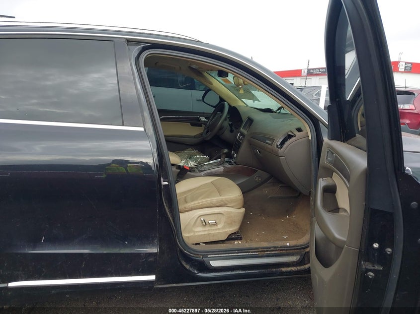 2013 Audi Q5 VIN WA1LFAFP5DA011804 IAAI salvage auction — NORMAL WEAR, Clear (Montana), sold $250 on 2026-07-29 (photo 5)
