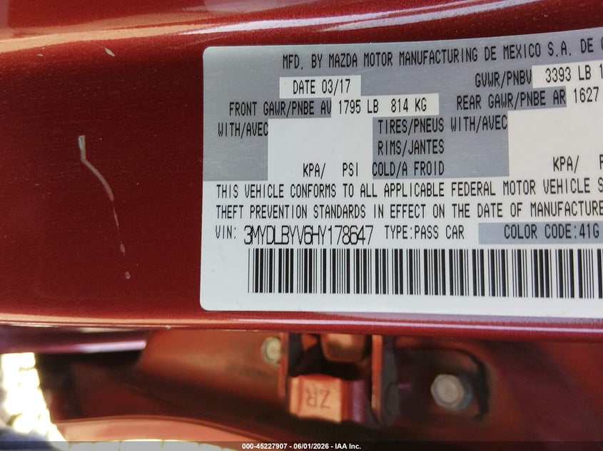 2017 Toyota Yaris VIN 3MYDLBYV6HY178647 IAAI salvage auction — REAR END, Salvage Title, sold $1,900 on 2026-07-10 (photo 9)