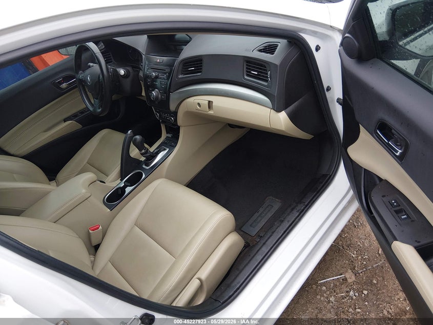 2018 Acura Ilx VIN 19UDE2F36JA002266 IAAI salvage auction — FRONT END, Salvage (Tennessee), sold $650 on 2026-07-23 (photo 5)