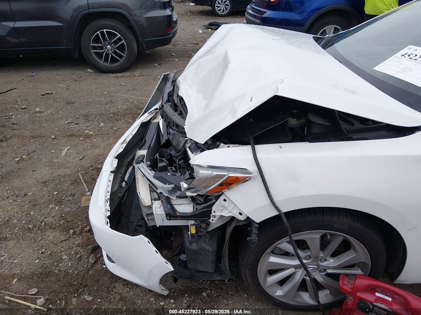 2018 Acura Ilx VIN 19UDE2F36JA002266 IAAI salvage auction — FRONT END, Salvage (Tennessee), sold $650 on 2026-07-23 (photo 6)