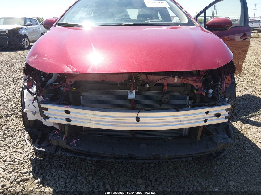 2025 Toyota Corolla VIN JTDB4MEEXS3031783 IAAI salvage auction — FRONT END, Salvage (Oregon), sold $8,400 on 2026-07-06 (photo 6)