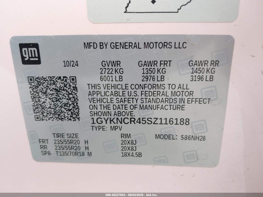2025 Cadillac Xt5 VIN 1GYKNCR45SZ116188 IAAI salvage auction — SIDE, Salvage (Oklahoma), sold $3,200 on 2026-08-25 (photo 9)