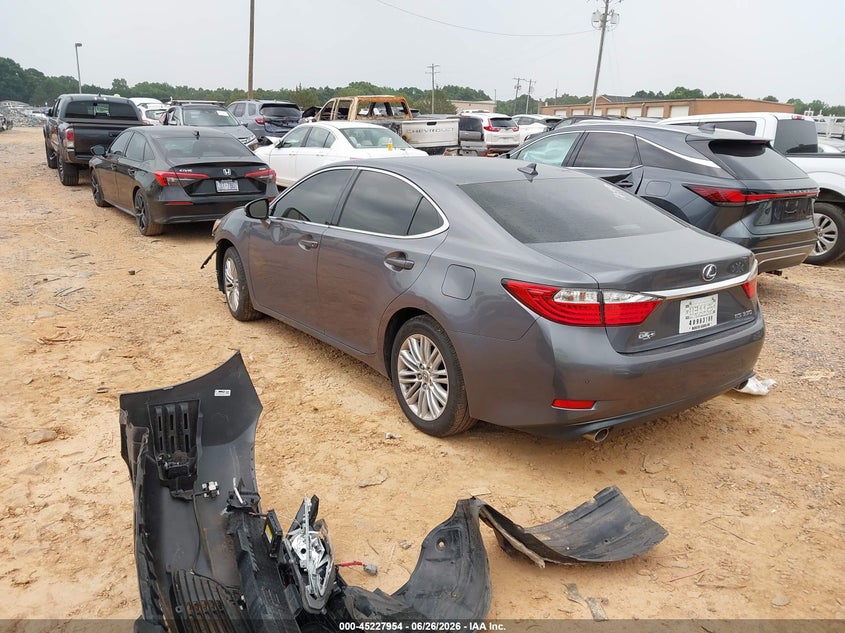 2014 Lexus ES VIN JTHBK1GGXE2126470 IAAI salvage auction — FRONT END, Salvage Title, sold $2,825 on 2026-07-20 (photo 3)