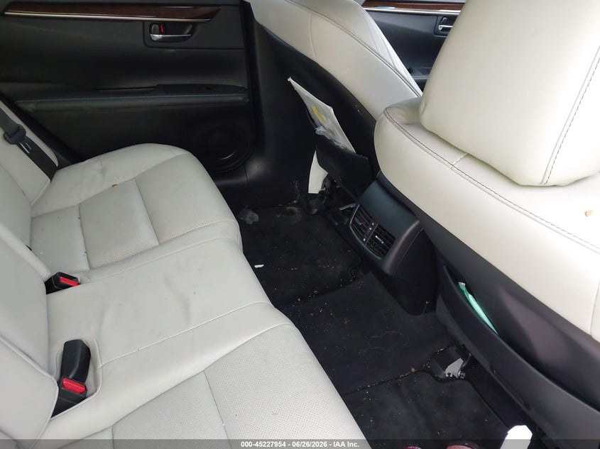 2014 Lexus ES VIN JTHBK1GGXE2126470 IAAI salvage auction — FRONT END, Salvage Title, sold $2,825 on 2026-07-20 (photo 8)