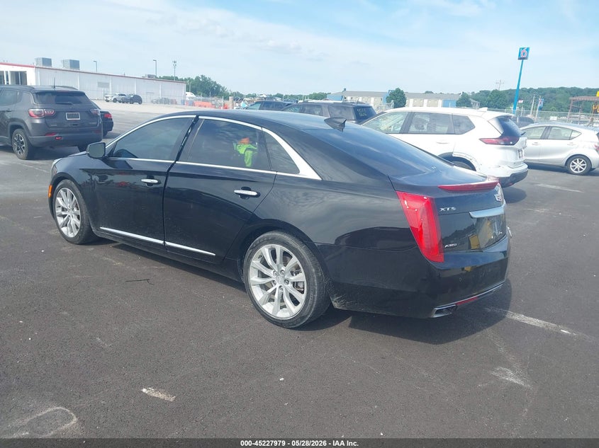 2017 Cadillac Xts VIN 2G61N5S39H9116098 IAAI salvage auction — LEFT SIDE, Salvage Title, sold $1,350 on 2026-08-25 (photo 3)