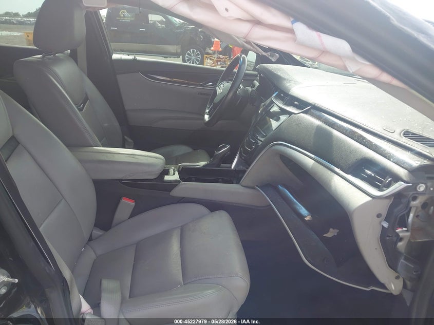 2017 Cadillac Xts VIN 2G61N5S39H9116098 IAAI salvage auction — LEFT SIDE, Salvage Title, sold $1,350 on 2026-08-25 (photo 5)