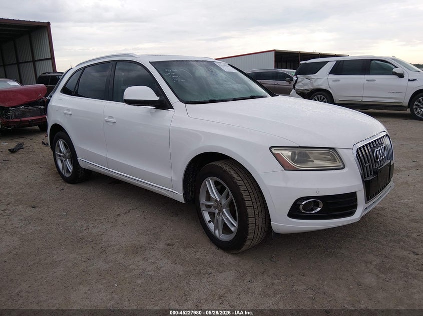 2014 Audi Q5 VIN WA1LFAFP2EA053137 IAAI salvage auction — REAR END, Salvage (Texas), sold $1,750 on 2026-07-24 (photo 1)