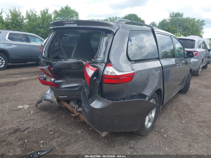 2016 Toyota Sienna VIN 5TDKK3DC8GS753582 IAAI salvage auction — UNKNOWN, Salvage (Minnesota), sold $725 on 2026-07-22 (photo 6)