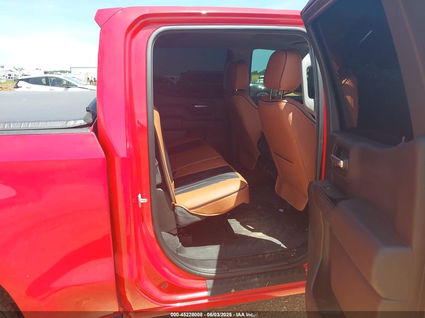 2020 Chevrolet Silverado VIN 3GCUYDET0LG253890 IAAI salvage auction — HAIL, Salvage Title, sold $11,100 on 2026-07-27 (photo 8)