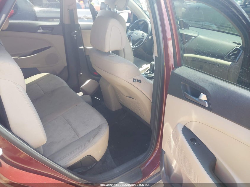 2016 Hyundai Tucson VIN KM8J33A23GU076873 IAAI salvage auction — FRONT END, Salvage Title, sold $2,500 on 2026-07-29 (photo 8)