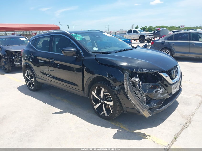2022 Nissan Rogue VIN JN1BJ1CWXNW484438 IAAI salvage auction — RIGHT FRONT, Salvage Title, sold $6,300 on 2026-07-29 (photo 1)
