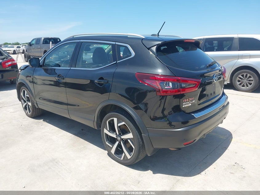 2022 Nissan Rogue VIN JN1BJ1CWXNW484438 IAAI salvage auction — RIGHT FRONT, Salvage Title, sold $6,300 on 2026-07-29 (photo 3)