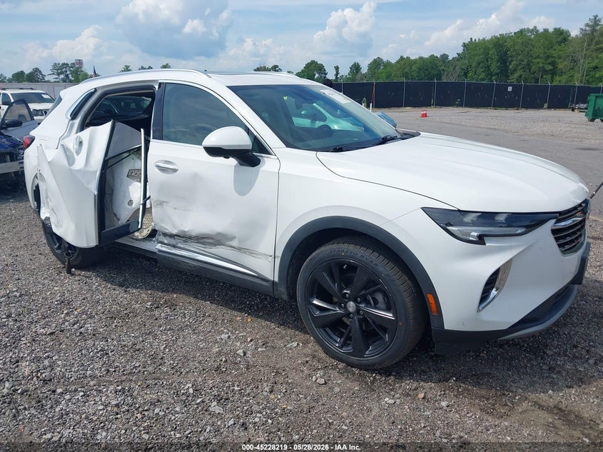 2021 Buick Envision VIN LRBFZPR45MD122414 IAAI salvage auction — RIGHT SIDE, Salvage Title, sold $4,950 on 2026-07-08 (photo 1)