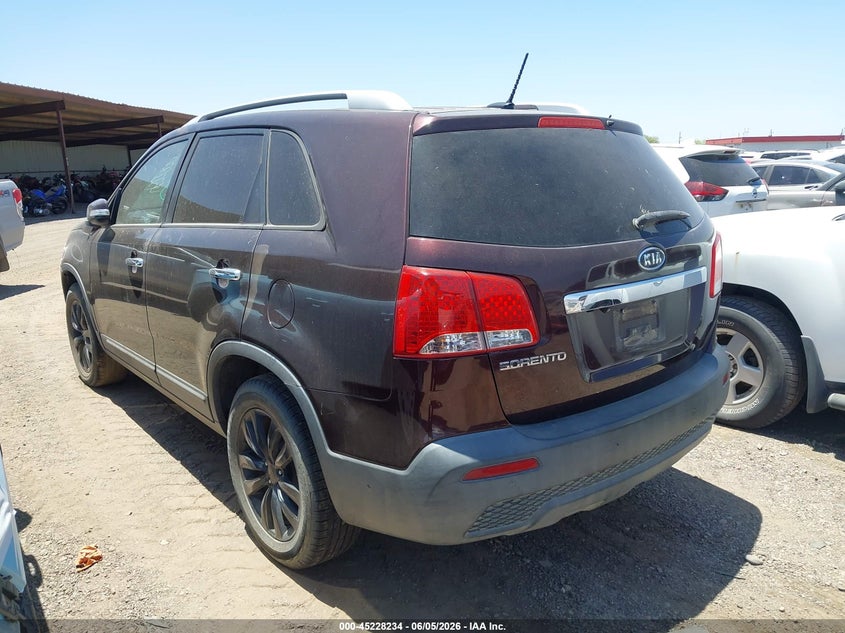 2011 Kia Sorento VIN 5XYKT4A29BG142738 IAAI salvage auction — NORMAL WEAR, Clear (Montana), sold $650 on 2026-07-28 (photo 3)