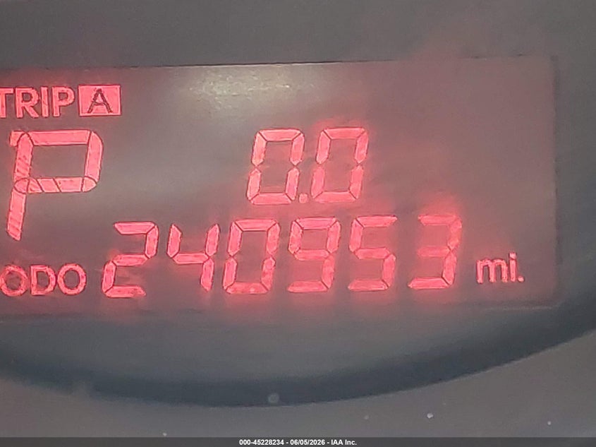 2011 Kia Sorento VIN 5XYKT4A29BG142738 IAAI salvage auction — NORMAL WEAR, Clear (Montana), sold $650 on 2026-07-28 (photo 7)