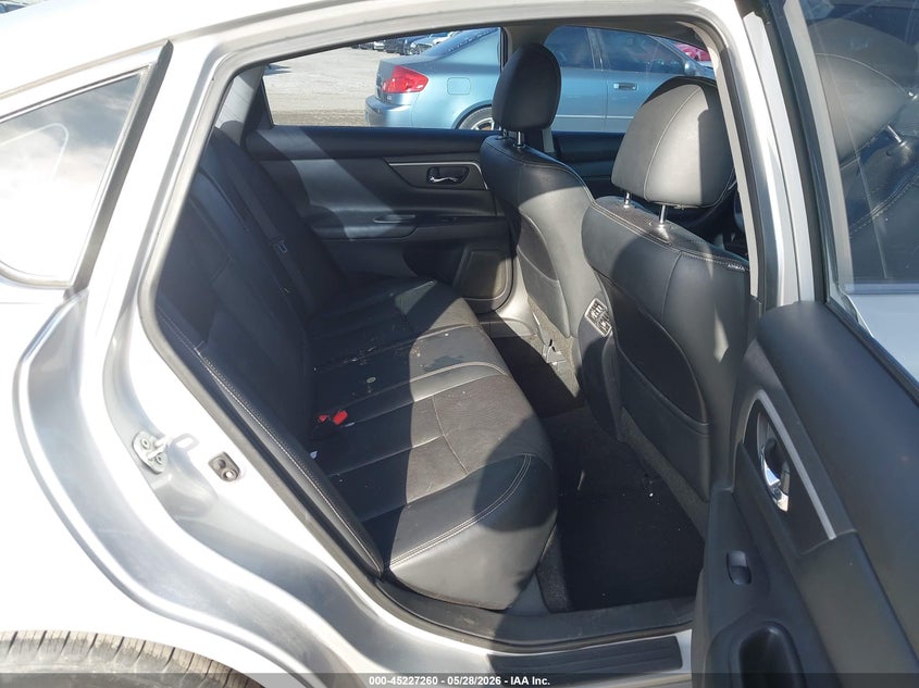 2017 Nissan Altima VIN 1N4AL3AP6HC284386 IAAI salvage auction — LEFT FRONT, Salvage Title, sold $25 on 2026-07-27 (photo 8)