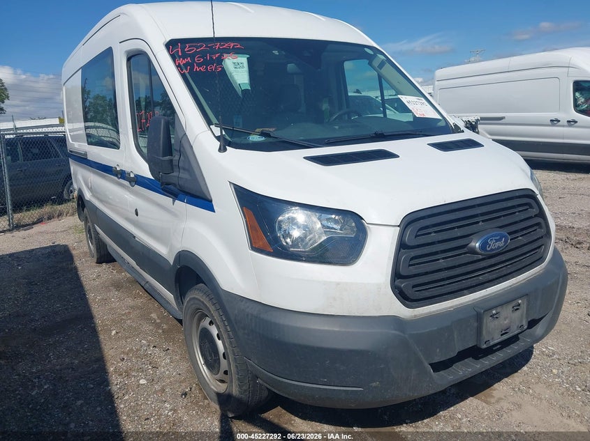 2018 Ford Transit-350 VIN 1FTBW2CM9JKB35811 — IAAI salvage auction photo