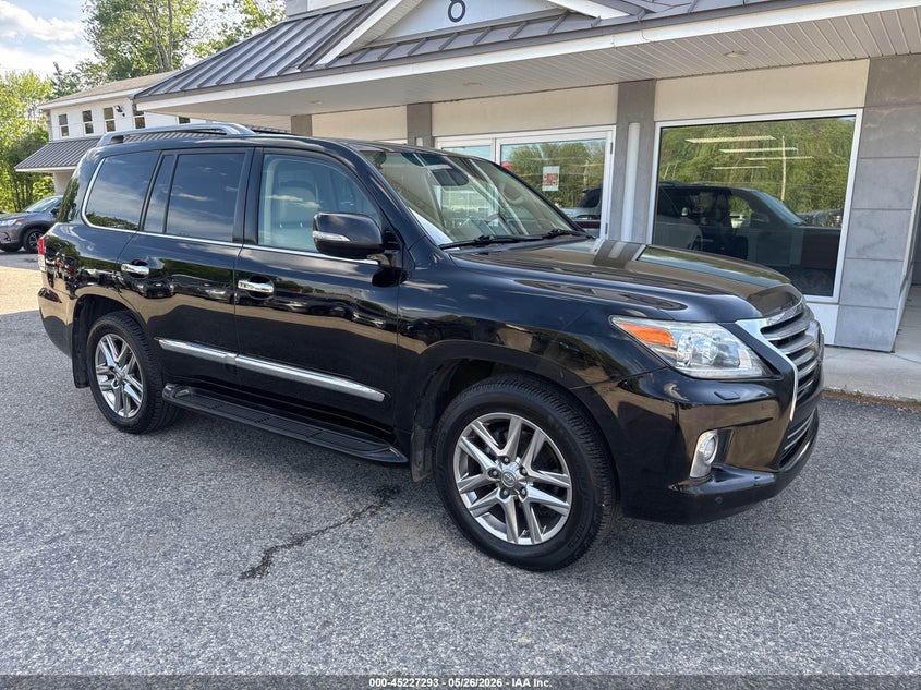 2015 Lexus Lx 570 VIN JTJHY7AX9F4181761 IAAI salvage auction — NORMAL WEAR, Clear (Oklahoma), sold $24,650 on 2026-07-08 (photo 1)