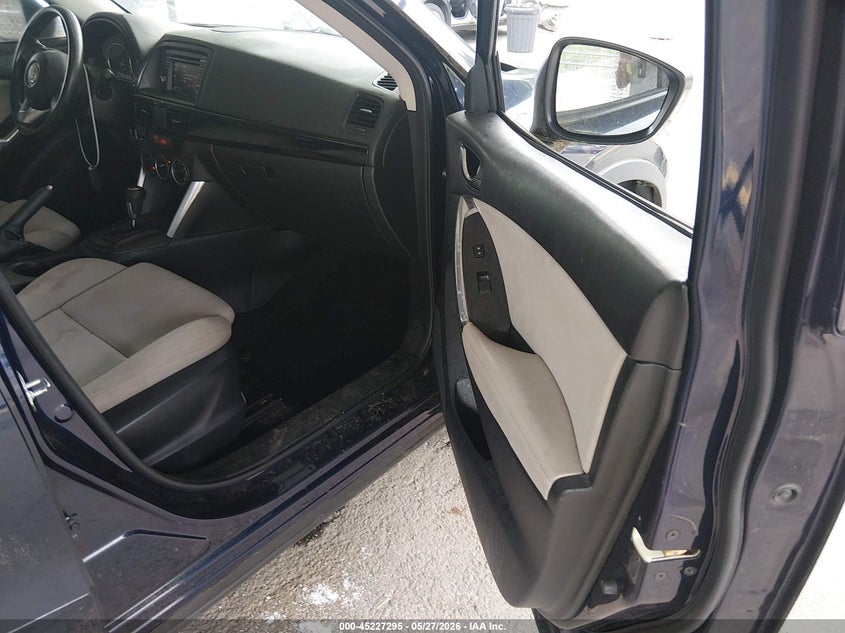 2014 Mazda Cx-5 VIN JM3KE2BE7E0362761 IAAI salvage auction — REAR END, Salvage Title, sold $2,700 on 2026-07-23 (photo 5)