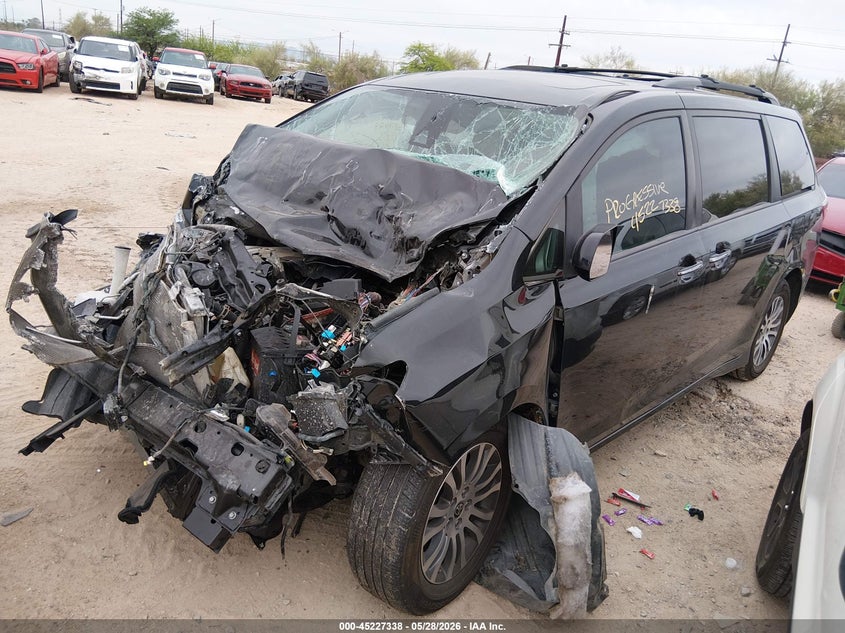 2020 Toyota Sienna VIN 5TDYZ3DC6LS071428 IAAI salvage auction — FRONT END, Salvage (Arizona), sold $1,575 on 2026-07-30 (photo 2)