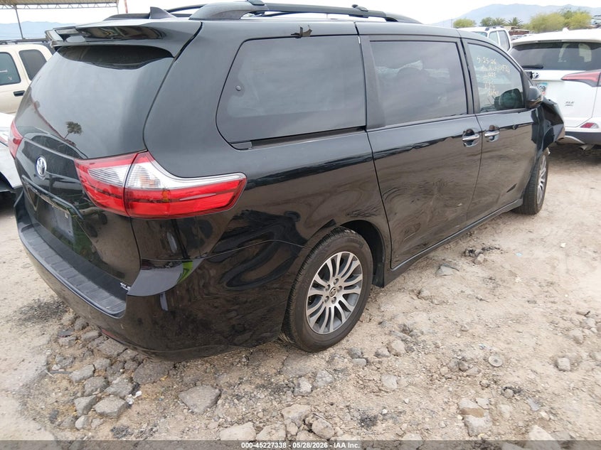2020 Toyota Sienna VIN 5TDYZ3DC6LS071428 IAAI salvage auction — FRONT END, Salvage (Arizona), sold $1,575 on 2026-07-30 (photo 4)